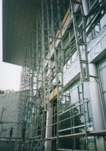 Knihovna Liberec - ocelová konstrukce fasády_2